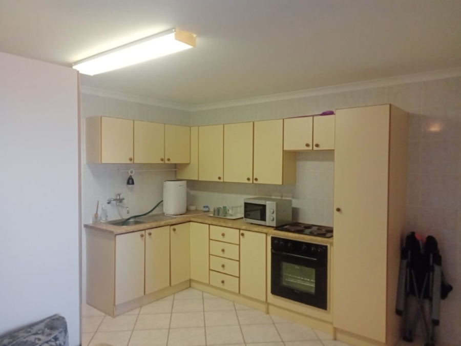 6 Bedroom Property for Sale in Aston Bay Eastern Cape